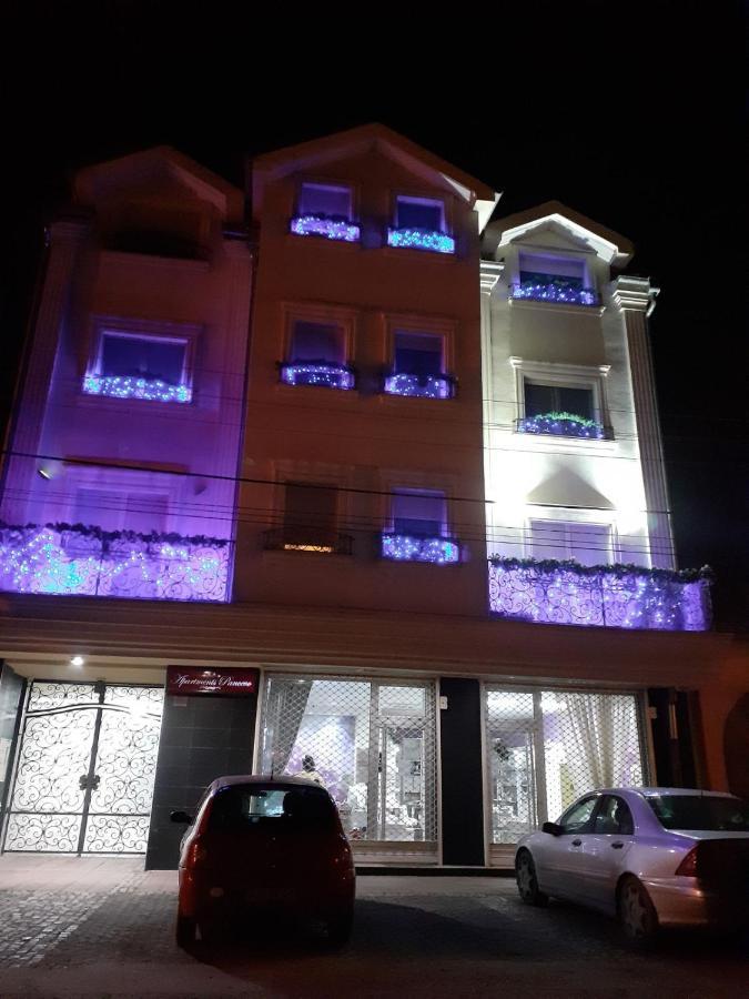 Apartments Soleado Панчево Екстер'єр фото