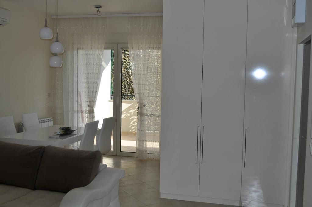 Apartments Soleado Панчево Екстер'єр фото