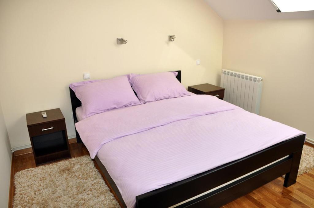 Apartments Soleado Панчево Екстер'єр фото