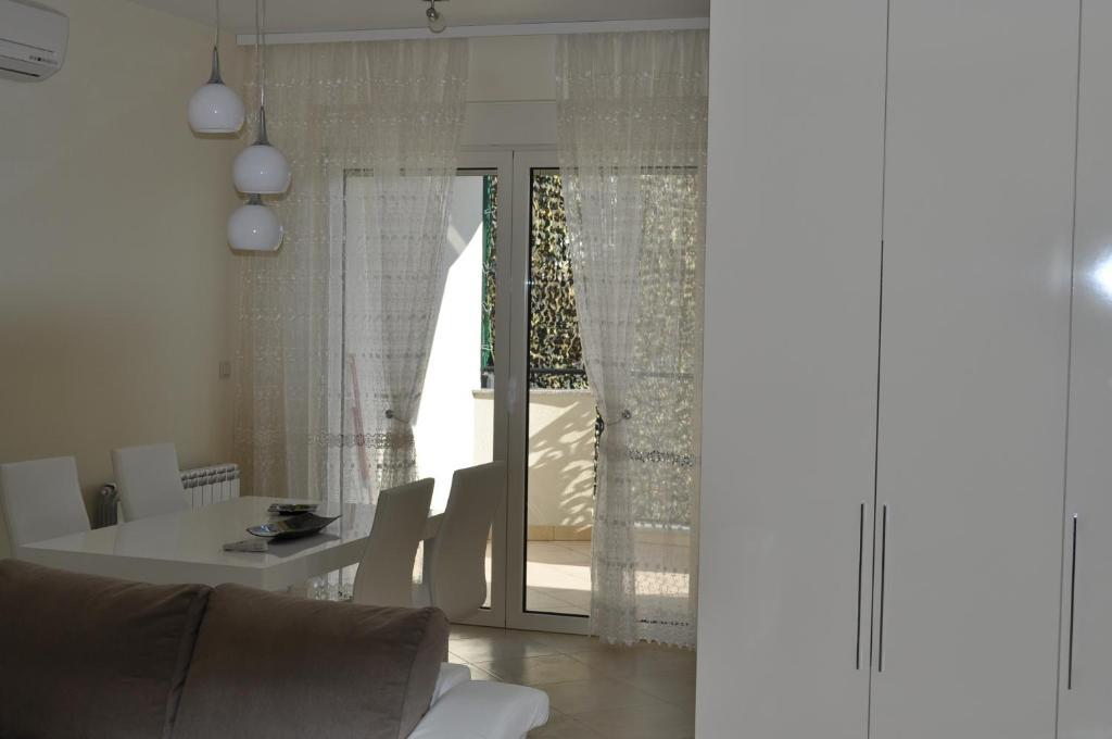 Apartments Soleado Панчево Екстер'єр фото
